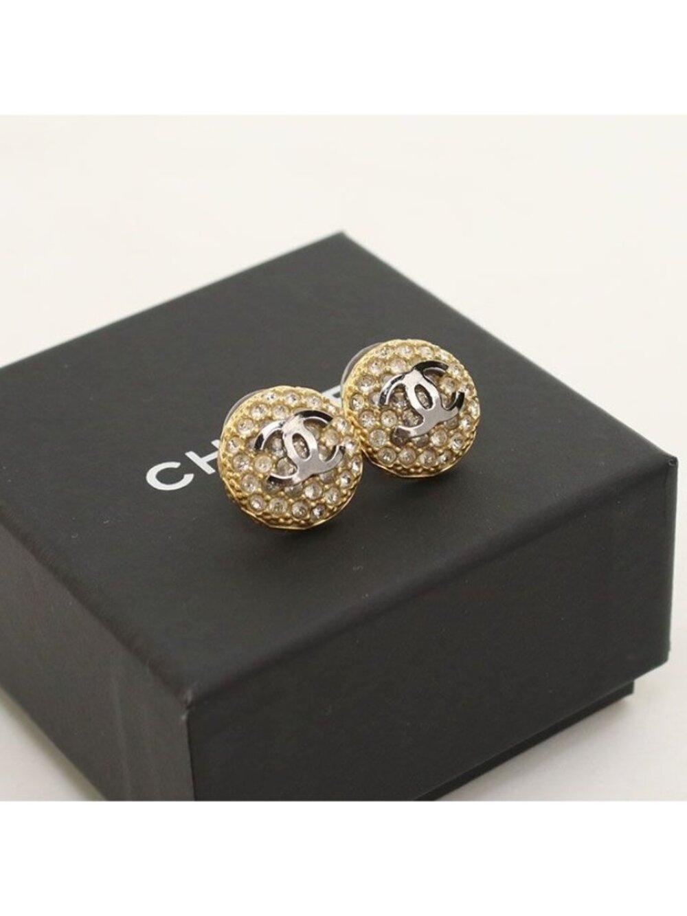 Chanel Rhinestone Earrings Metal